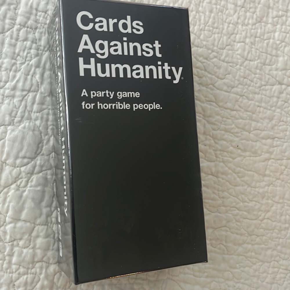 Cards Against Humanity ((NEW)